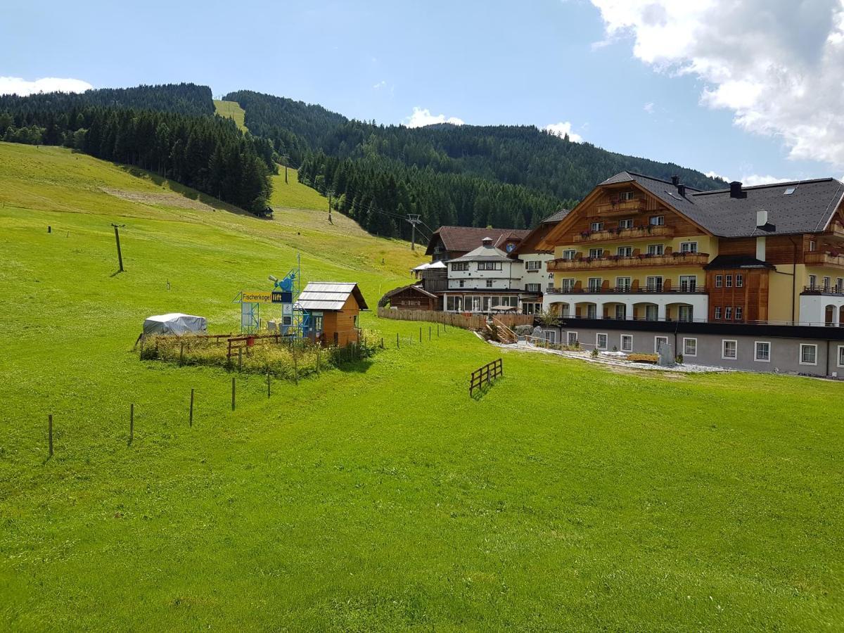Residenz Monica Top 8 Sankt Margarethen im Lungau Luaran gambar